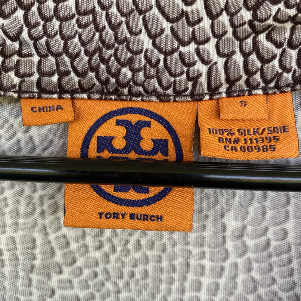 Tory Burch silk knotted front pullover - Picture 4 of 4